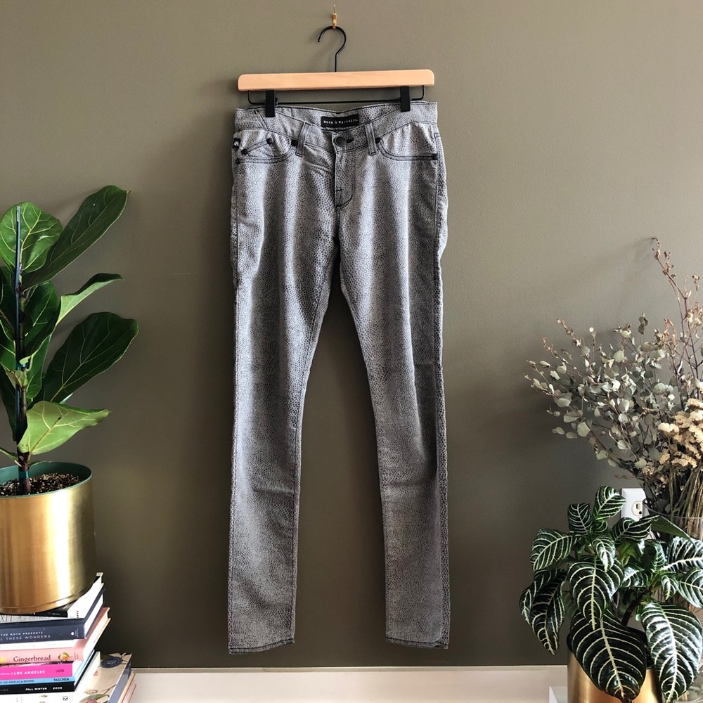 Rock & Republic Grey Snakeskin Effect Cotton Pants